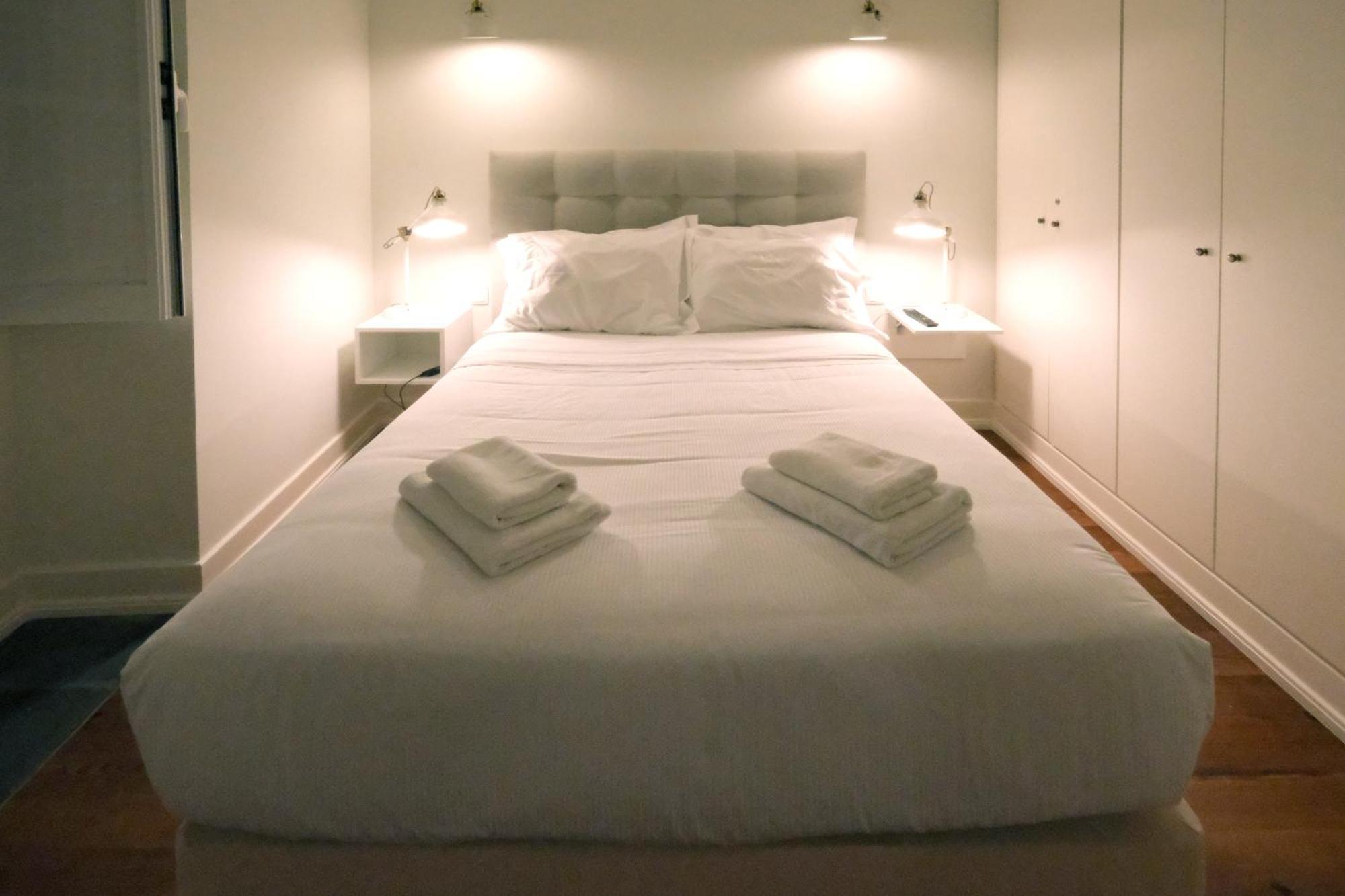 Apartamentos Azera - Antonio Azera Прая-да-Віторія Екстер'єр фото